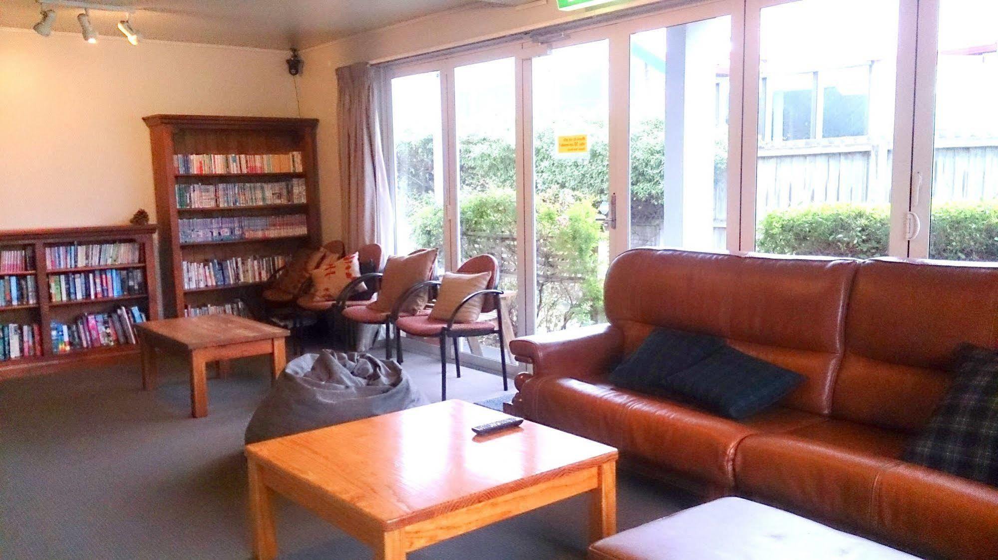 Kiwi House Hostel Christchurch Dış mekan fotoğraf