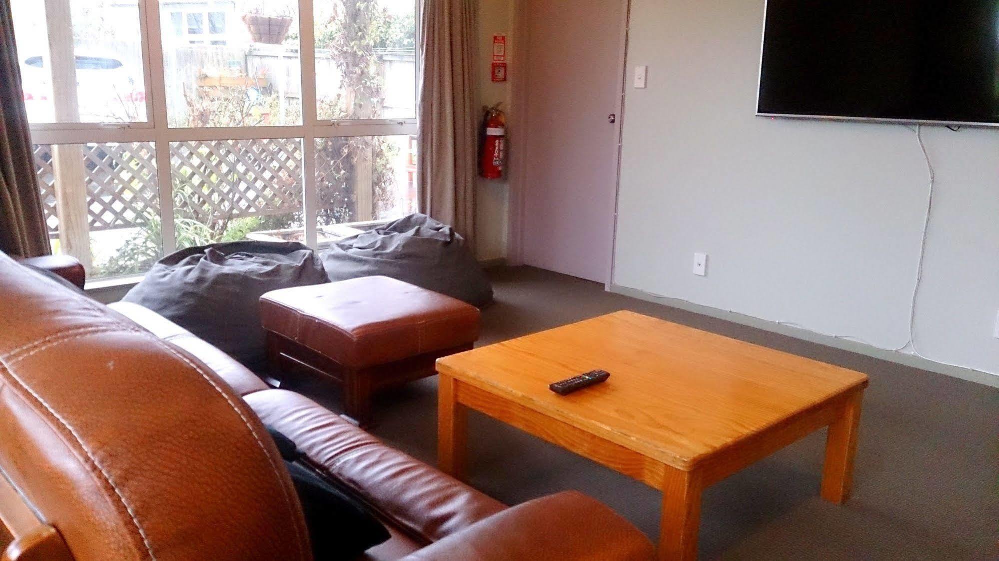 Kiwi House Hostel Christchurch Dış mekan fotoğraf